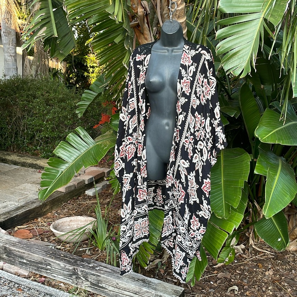 Sky and sand border, print and crochet back duster or swimsuit cover-up